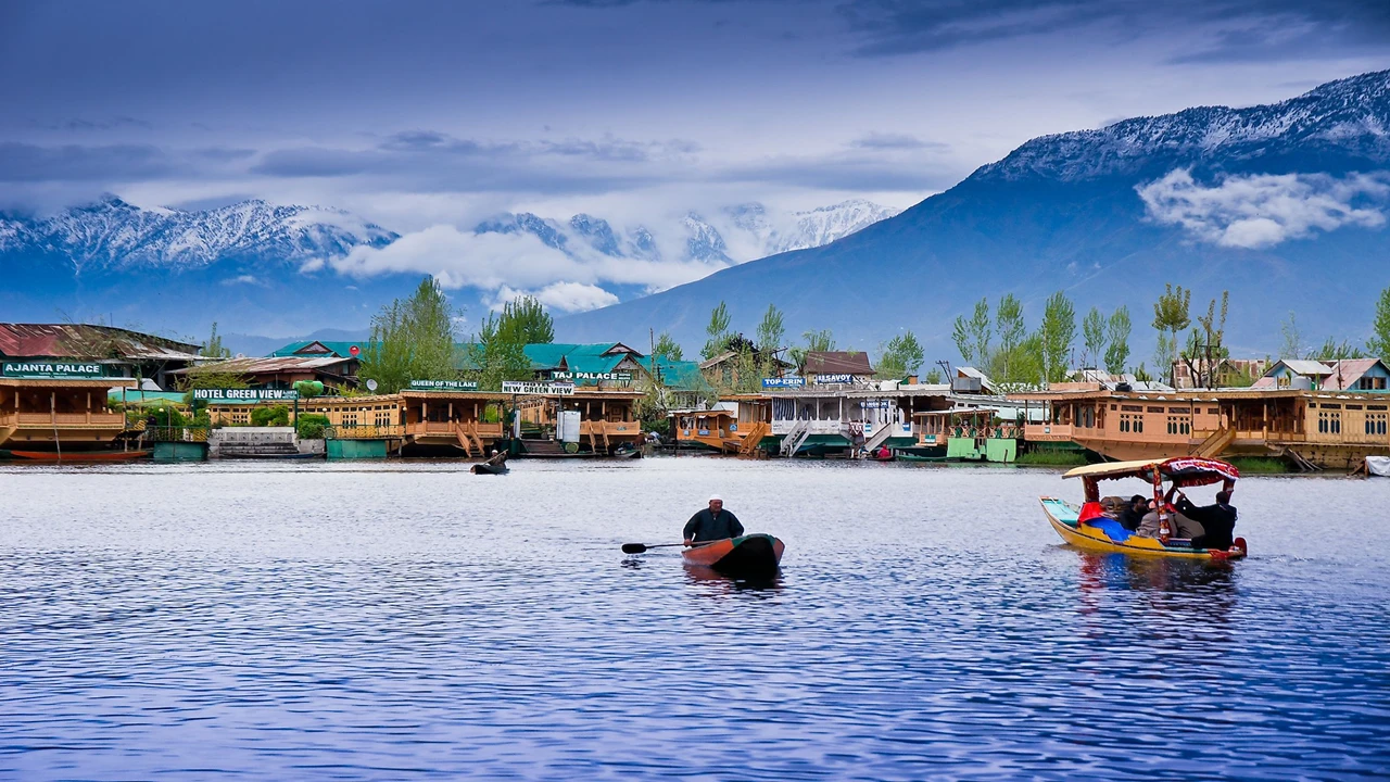 Kashmir Tour Package